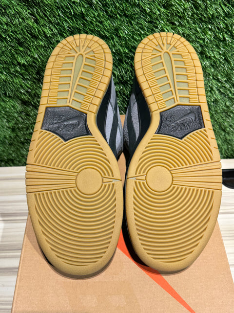 Nike SB Dunk Low Pro Cool Grey Sz 9.5M