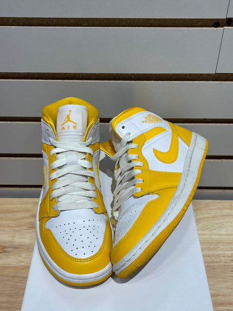 Jordan 1 Mid White University Gold (Women's) Sz 5M