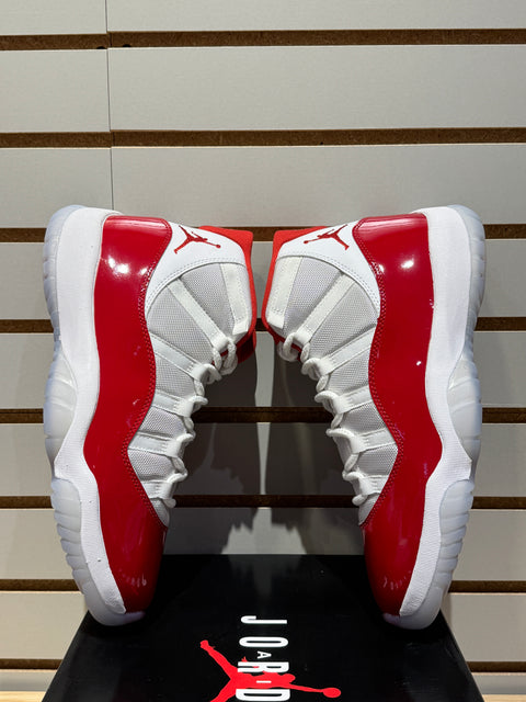 Jordan 11 Retro Cherry (2022) Sz 11