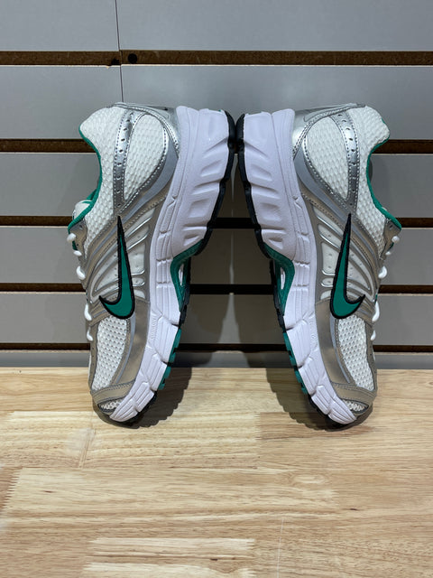 Nike Air Max Moto 2K White Stadium Green (Women's) Sz 11.5