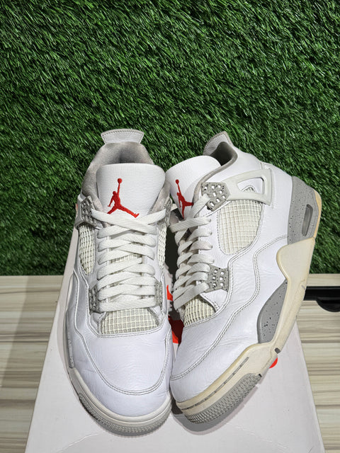 Jordan 4 Retro White Oreo (2021)