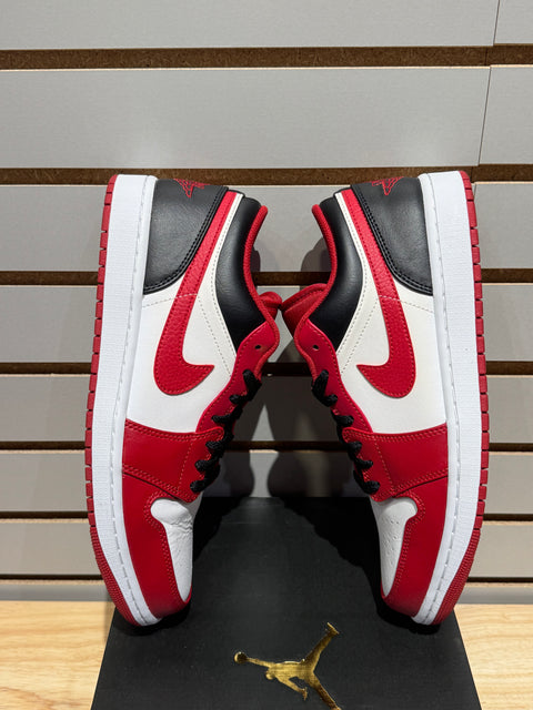 Jordan 1 Low Bulls Sz 11