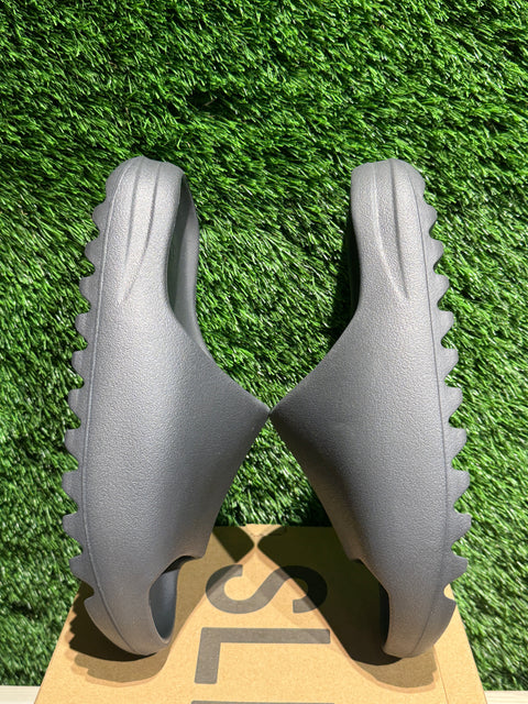 adidas Yeezy Slide Granite Sz 11
