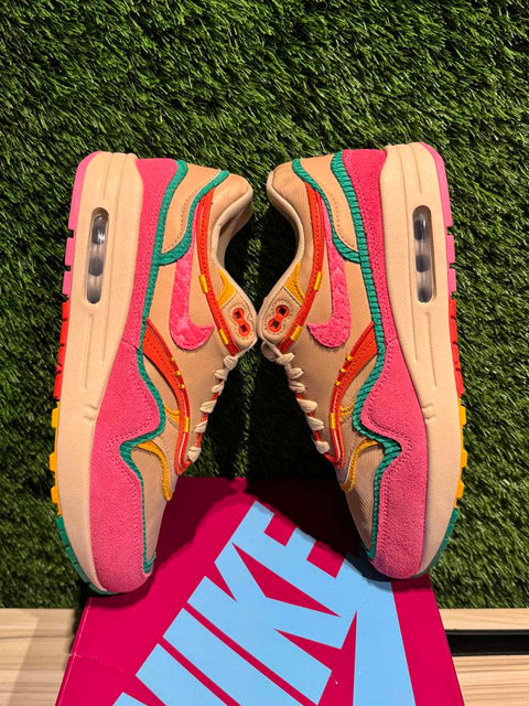 Nike Air Max 1 Familia Sz 9M