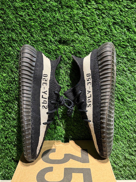 adidas Yeezy Boost 350 V2 Core Black White Sz 10.5M