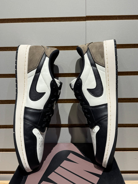 Jordan 1 Retro Low OG Mocha Sz 12