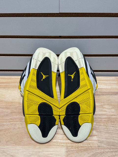 Jordan 4 Retro Vivid Sulfur (Women's) Sz 11W/9.5M