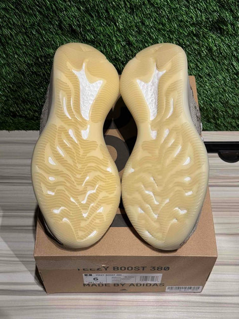 adidas Yeezy Boost 380 Pyrite Sz 6M...