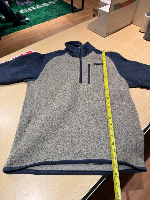 Patagonia Grey Navy Fleece Quarter Zip Sz S