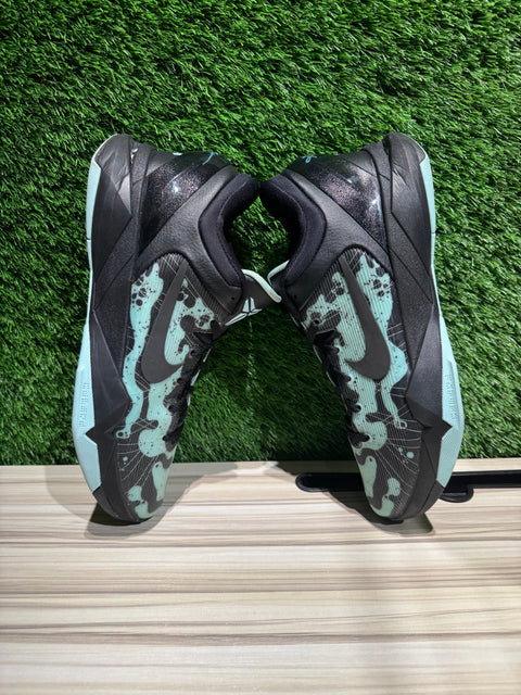 Nike Kobe 7 Poison Dart Frog (Mint) Sz 12