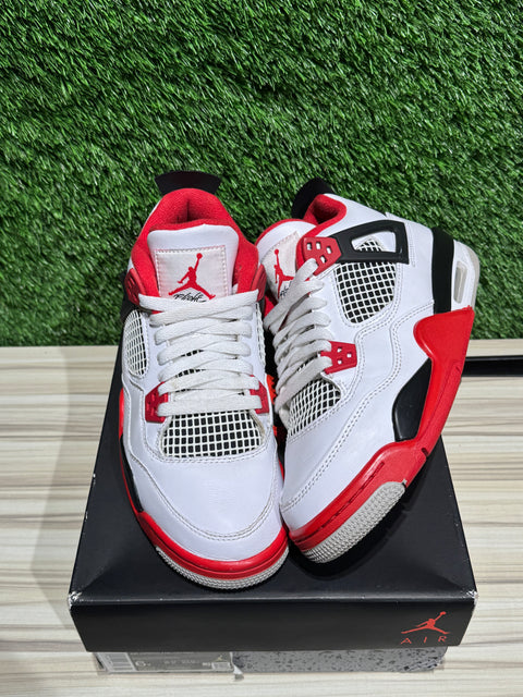 Jordan 4 Retro Fire Red (2020) (GS) Sz 6Y