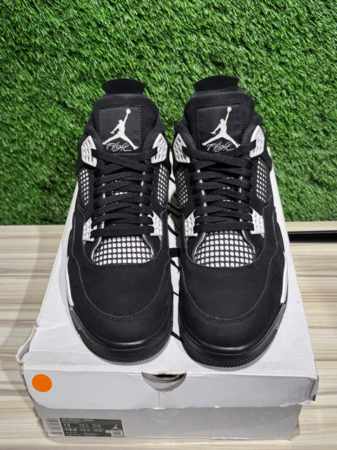 Jordan 4 Retro White Thunder Sz 12M