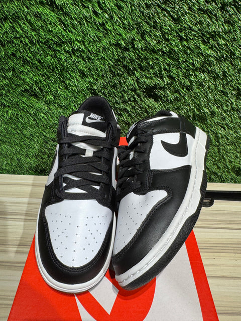 Nike Dunk Low Retro White Black Panda Sz 8
