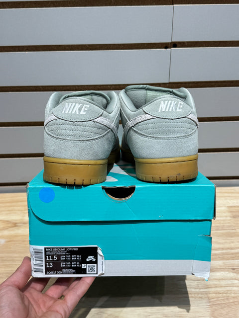 Nike SB Dunk Low Island Green Gum Sz 11.5M