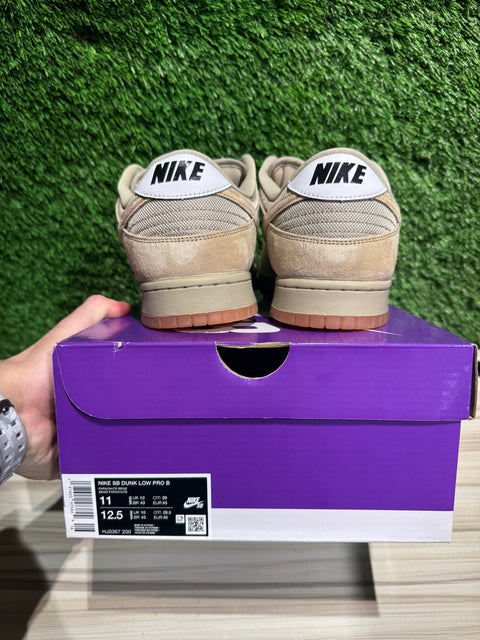 Nike SB Dunk Low Pro B Parachute Beige Sz 11