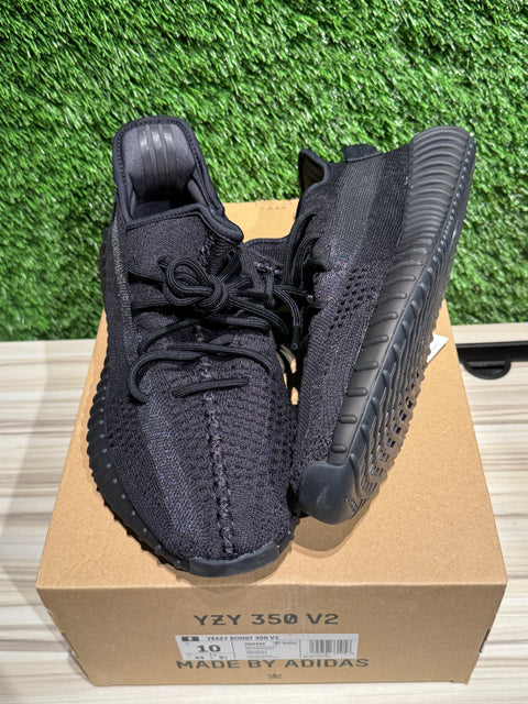 adidas Yeezy Boost 350 V2 Onyx Sz 10