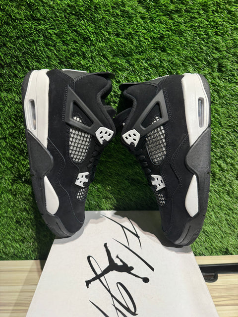 Jordan 4 Retro White Thunder (GS)