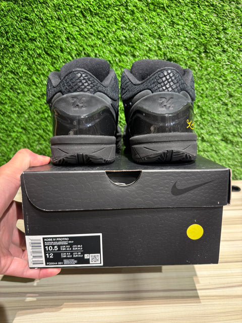 Nike Kobe 4 Protro Gift of Mamba Sz 10.5M
