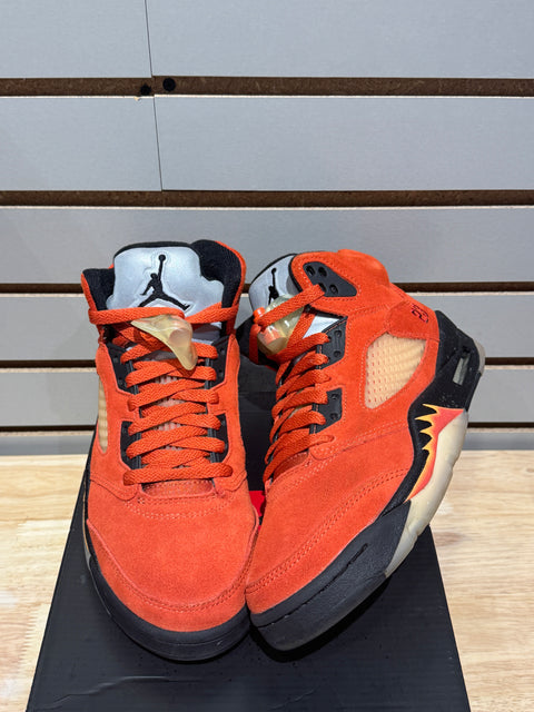 Jordan 5 Retro Dunk on Mars (Women's) Sz 7.5W/6Y