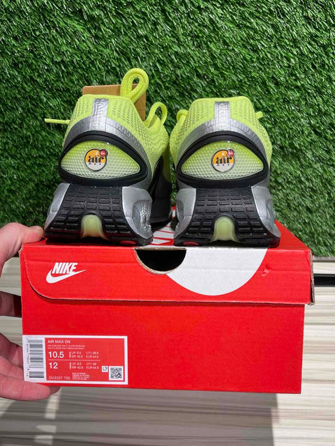 Nike Air Max Dn Volt Sz 10.5M