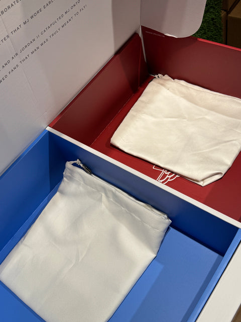 Jordan 2 Retro & Converse Fastbreak Mid Alumni Pack Sz 11M