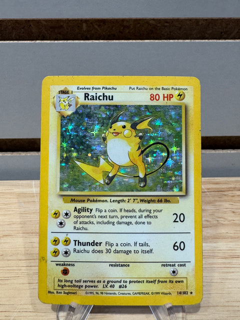Raichu - Pokemon Base Set (BS)