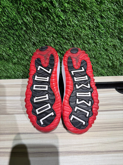 Jordan 11 Retro Playoffs Bred (2019) (TD) Sz 10c