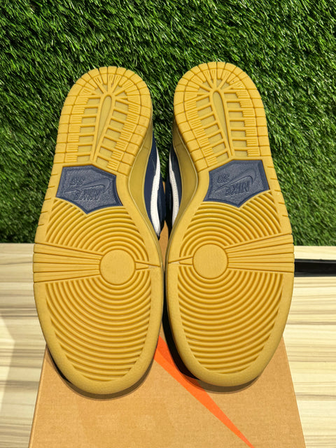 Nike SB Dunk Low Navy Gum Sz 9M
