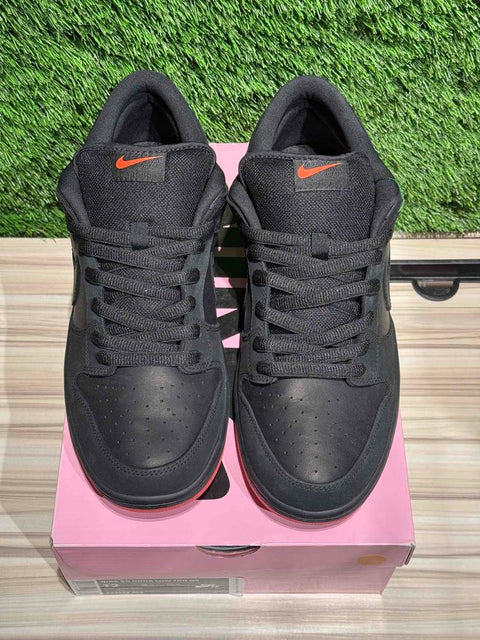 Nike SB Dunk Low Black Pigeon Sz 12M
