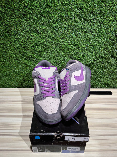 Nike SB Dunk Low Purple Pigeon Sz 12