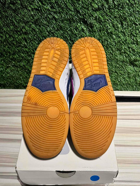 Nike SB Dunk Low Rayssa Leal Sz 7.5M