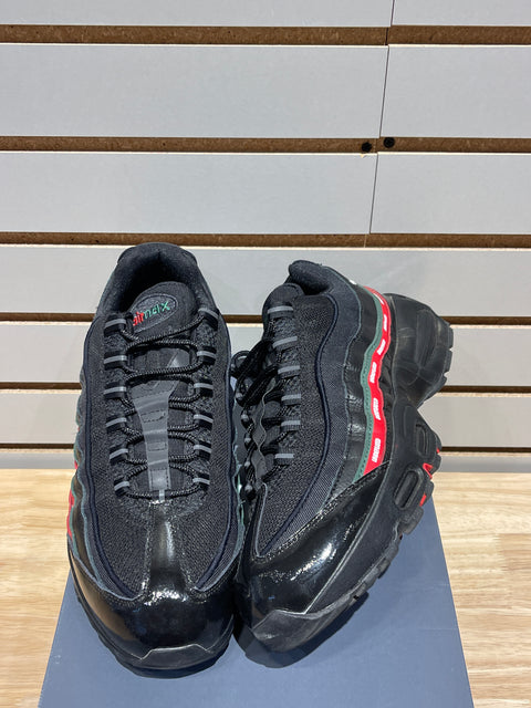 Nike Air Max 95 SP Undefeated Black Sz 10.5