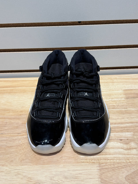 Jordan 11 Retro Jubilee (Women's) Sz 5M