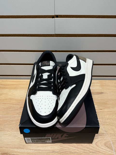 Jordan 1 Retro Low OG Mocha Sz 11.5M