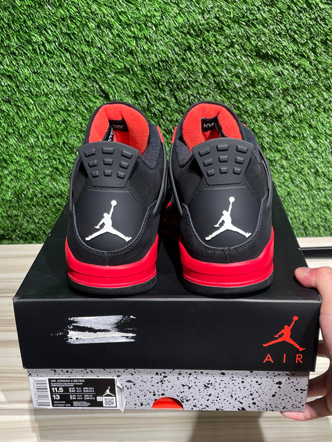 Jordan 4 Retro Red Thunder Sz 11.5M
