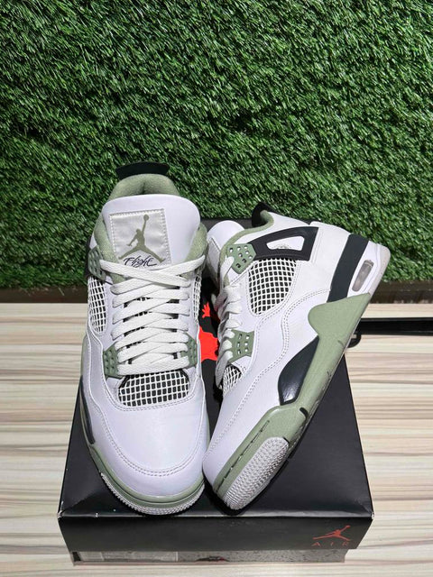 Jordan 4 Retro Seafoam (Women's) Sz 9M/10.5W
