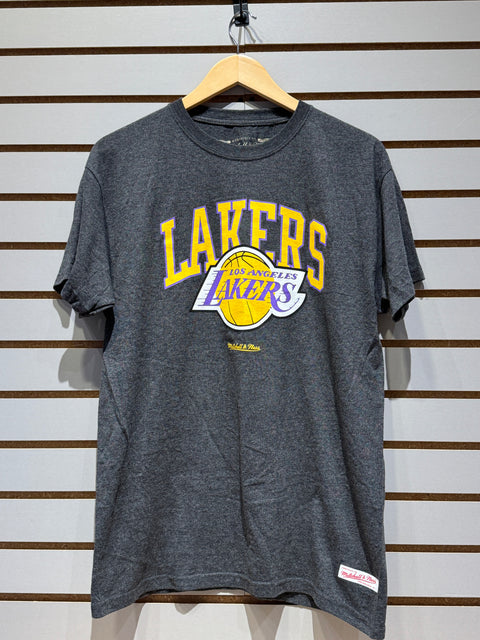 Mitchell and Ness Los Angeles Lakers Nostalgia 21 T-Shirt Sz M