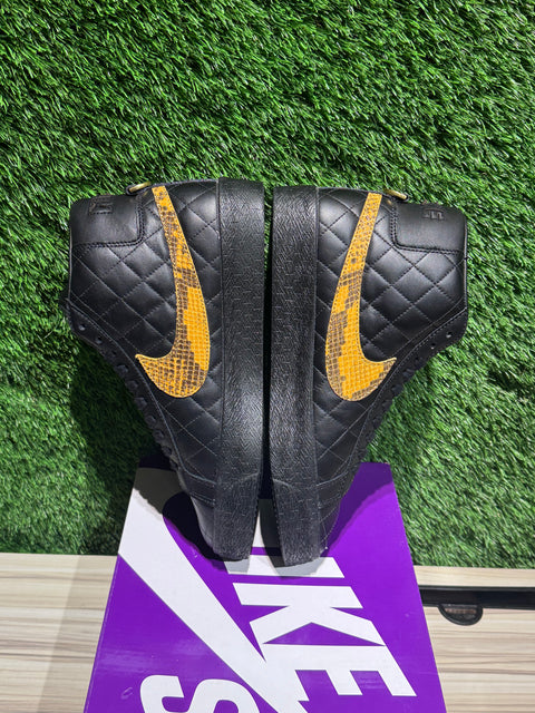 Nike SB Blazer Mid QS Supreme Black Sz 9