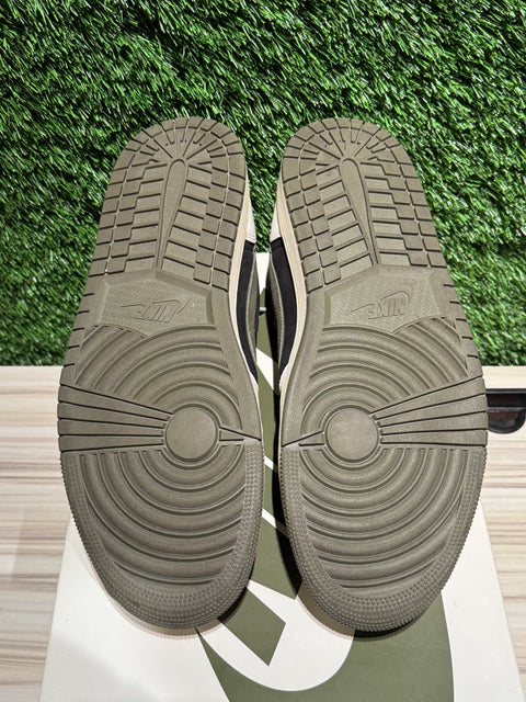 Jordan 1 Retro Low OG SP Travis Scott Olive (Women's) Sz 11.5M/13W