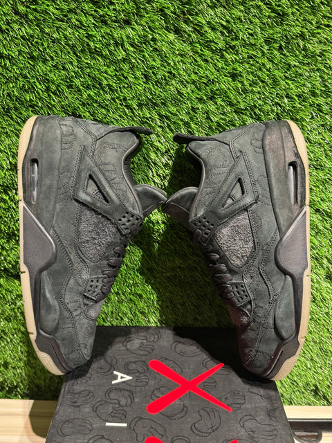 Jordan 4 Retro Kaws Black Sz 9.5M