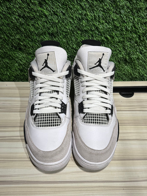 Jordan 4 Retro Military Black Sz 10.5M