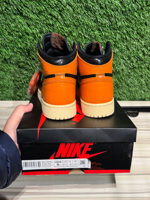 Jordan 1 Retro High Shattered Backboard 3.0 (GS) Sz 5Y