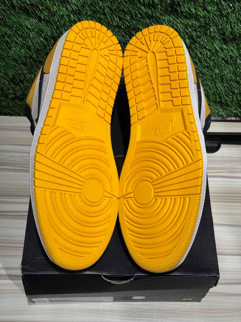 Jordan 1 Low Sail University Gold Black Sz 11.5M