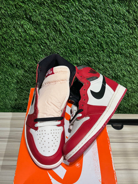 Jordan 1 Retro High OG Chicago Lost and Found Sz 8