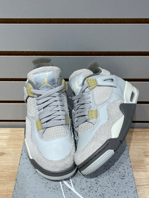Jordan 4 Retro SE Craft Photon Dust Sz 5.5M