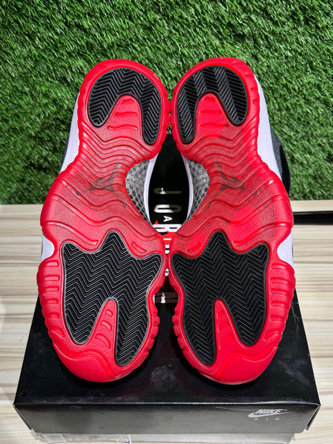 Jordan 11 Retro Bred Velvet (Women's) Sz 9.5M/11W