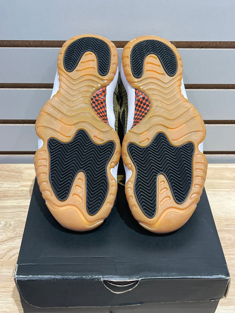 Jordan 11 Retro Low IE Militia Green (2015) Sz 9.5M