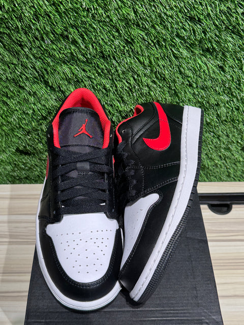 Jordan 1 Low White Toe Sz 8.5