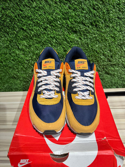 Nike Air Max 90 Bucktan Team Navy Sz 10