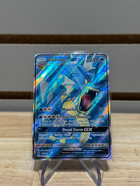Gyarados GX (Full Art) - Pokemon SM - Crimson Invasion (SM04)